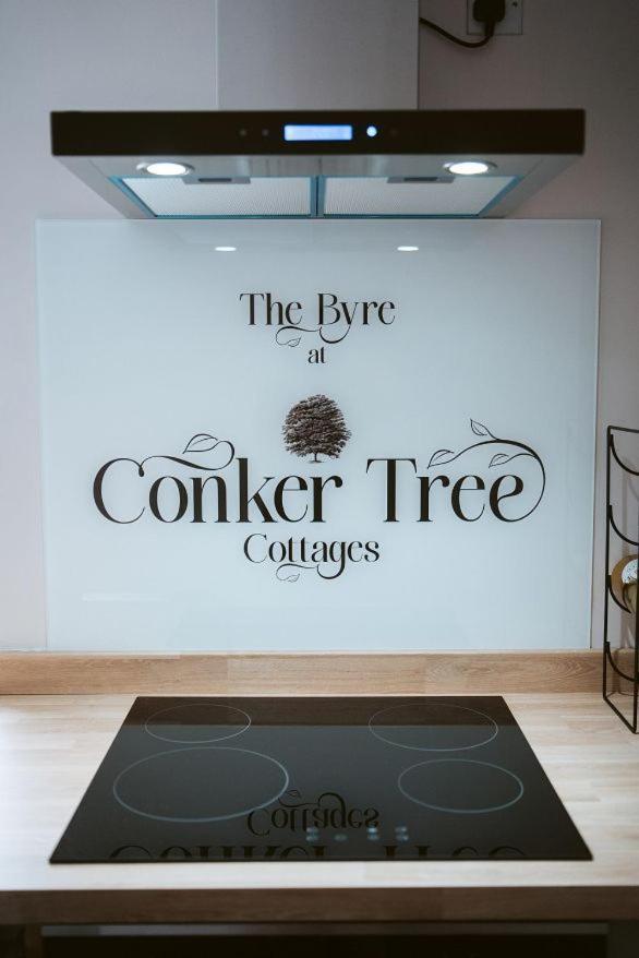 The Byre At Conker Tree Cottages Saintfield Экстерьер фото
